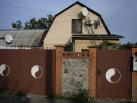 Сдам дом на Петропавловской Борщаговке 176 м2 (10 мин. пешком от обойного рынка) - <ro>Изображение</ro><ru>Изображение</ru> #1, <ru>Объявление</ru> #837256