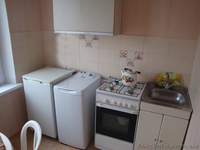 Посуточно 2 ком квартира возле метро  - <ro>Изображение</ro><ru>Изображение</ru> #3, <ru>Объявление</ru> #982370