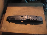 BMW 5 E60 абсорбер переднего бампера  - <ro>Изображение</ro><ru>Изображение</ru> #1, <ru>Объявление</ru> #1203874