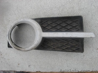 Chevrolet Aveo T250 Рамка заглушка накладка вставка противотуманной фары правая  - <ro>Изображение</ro><ru>Изображение</ru> #1, <ru>Объявление</ru> #1460384