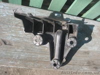 Citroen C4 hb 10-13 кронштейн крепление держатель заднего бампера правый  967124 - <ro>Изображение</ro><ru>Изображение</ru> #1, <ru>Объявление</ru> #1460417