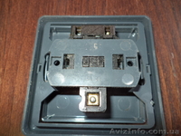 Продам Выключатели и розетки - <ro>Изображение</ro><ru>Изображение</ru> #1, <ru>Объявление</ru> #1471645