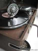 Продам патефон красавец, с чистым  сильным звуком  множеств пластинок  - <ro>Изображение</ro><ru>Изображение</ru> #4, <ru>Объявление</ru> #298361