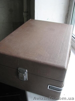 Продам патефон красавец, с чистым  сильным звуком  множеств пластинок  - <ro>Изображение</ro><ru>Изображение</ru> #6, <ru>Объявление</ru> #298361