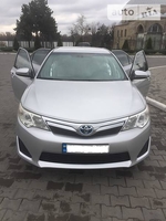 Toyota Camry hybrid 2014 - <ro>Изображение</ro><ru>Изображение</ru> #1, <ru>Объявление</ru> #1675380