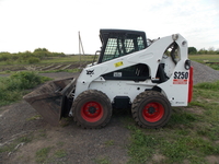 Послуги міні-навантажувача - <ro>Изображение</ro><ru>Изображение</ru> #1, <ru>Объявление</ru> #1728229