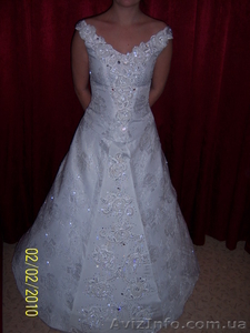 Продаю эксклюзивное свадебное платье - <ro>Изображение</ro><ru>Изображение</ru> #1, <ru>Объявление</ru> #6989