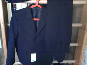 костюм школьный для мальчика р140-72-66 пиджак новый, брюки б/у идеаль - <ro>Изображение</ro><ru>Изображение</ru> #1, <ru>Объявление</ru> #73376