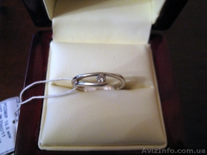Продам изящное кольцо с бриллиантом  - <ro>Изображение</ro><ru>Изображение</ru> #1, <ru>Объявление</ru> #133029