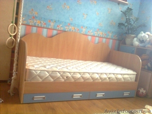 Детская кровать с выдвижными ящичками + матрас - <ro>Изображение</ro><ru>Изображение</ru> #1, <ru>Объявление</ru> #208695