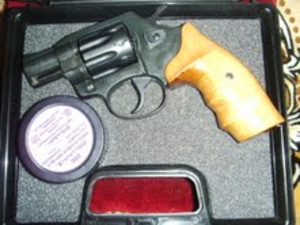 Револьвер под патрон флобера Alfa 420 дерево+кабура+патроны #221434