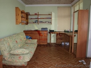 Агентство «Айрос» предлагает взять в аренду квартиры в Ялте.