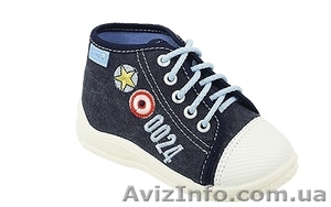 кеды для мальчиков,  стильные практичные,  с массажной стелькой,  всего 65 грн! 