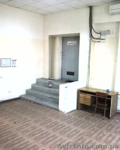 Аренда офиса Подол, н/ф, 40 м2,  отдельный вход со двора - <ro>Изображение</ro><ru>Изображение</ru> #5, <ru>Объявление</ru> #333273