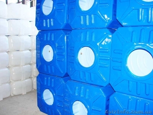 Полиэтиленовые емкости,  баки,  бочки