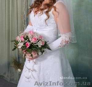 Продам свадебное платье с перчатками  - <ro>Изображение</ro><ru>Изображение</ru> #1, <ru>Объявление</ru> #502107