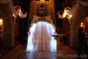 Свадебная арка из живых цветов, Столик для росписи - <ro>Изображение</ro><ru>Изображение</ru> #3, <ru>Объявление</ru> #528313