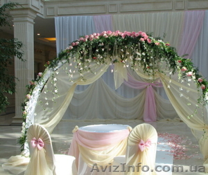 Свадебная арка из живых цветов, Столик для росписи - <ro>Изображение</ro><ru>Изображение</ru> #4, <ru>Объявление</ru> #528313