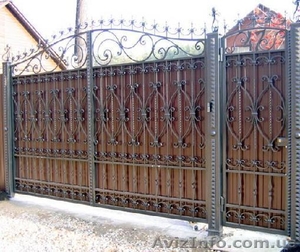 Ворота, калитки, заборы из черного металла, с коваными элементами - <ro>Изображение</ro><ru>Изображение</ru> #1, <ru>Объявление</ru> #529950