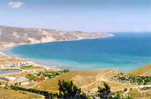 свой дом 700 м от моря,  в Крыму,  г. Феодосия