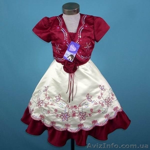 Новое платье с вышивкой на 4-5 лет - <ro>Изображение</ro><ru>Изображение</ru> #1, <ru>Объявление</ru> #727555