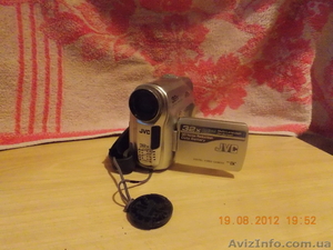Продам видеокамеру JVC GR-D340E б/у - <ro>Изображение</ro><ru>Изображение</ru> #2, <ru>Объявление</ru> #743543