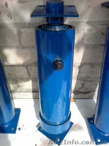 Гидроцилиндр КАМАЗ 8560 3-х штоковый