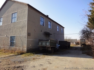 Продам (сдам в аренду) помещения под склады,  производство