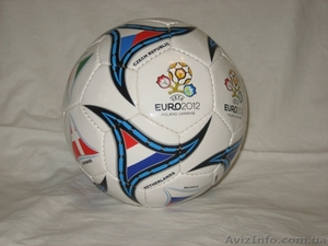 Мячи футбольные с Вашим логотипом, фиpмeнной символикой кoмпaнии предлагаем  - <ro>Изображение</ro><ru>Изображение</ru> #1, <ru>Объявление</ru> #825945