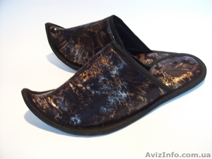  продам тапочки 