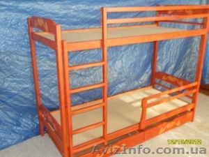 Массивная Двухъярусная кровать  из дерева ольха.