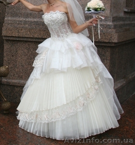 СРОЧНО продам шикарное свадебное платье б/у - <ro>Изображение</ro><ru>Изображение</ru> #2, <ru>Объявление</ru> #840495