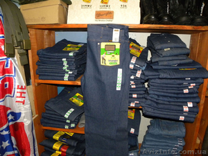 оригинальные Американские джинсы Wrangler - <ro>Изображение</ro><ru>Изображение</ru> #1, <ru>Объявление</ru> #845794