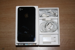 Продаю IPhone 4S 16GB Neverlock черный и белый - <ro>Изображение</ro><ru>Изображение</ru> #1, <ru>Объявление</ru> #873599