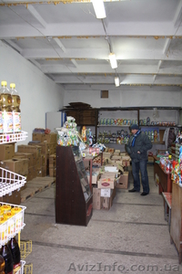 Капитальный склад на территории рынка 