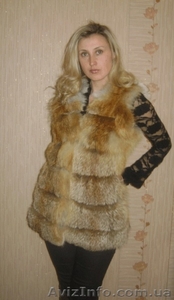 Продам кожи,  жилетки и шапки из лисы опт и розница