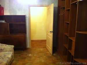 ПРОДАМ СВОЯ,  Победа 4,  3 комн разд,  65000$+торг