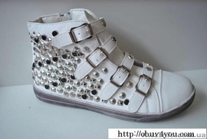 Обувь оптом и в розницу от производителя