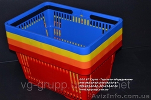 Корзины пластиковые покупательские. Торговое оборудование.
