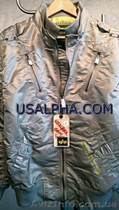 Стильная,  многофункциональная ветровка Refueler от Alpha Industries