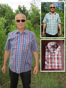 Мужская рубашка в клетку с коротким рукавом.