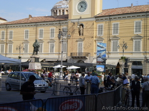 Переводчик сопровождающий Италия,  Украина