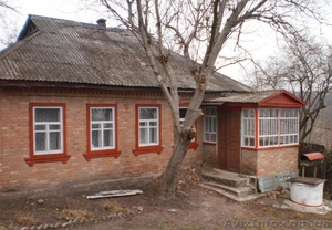 Продам дом (дачу) 71м.кв  в с.Ротмистровка 35 км от Черкасс