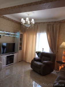 Продам или обменяю квартиру в Ялте на Санкт-Петербург. 