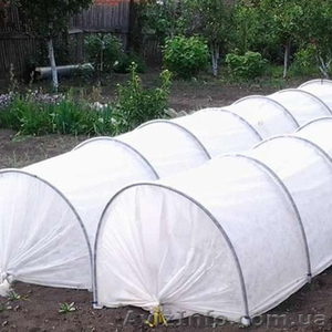 Летняя распродажа парников.