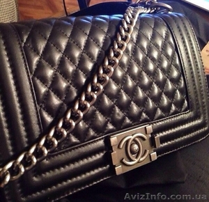 Легендарная сумка Chanel Boy. Сумочка Шанель опт розница с лого Шанель код126