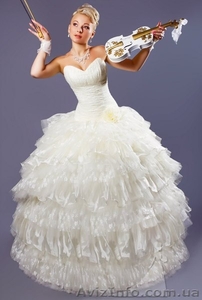 Свадебные платья по суперцене  -  распродажа в Киеве  - <ro>Изображение</ro><ru>Изображение</ru> #1, <ru>Объявление</ru> #1329702