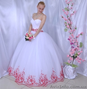 Свадебные платья -  распродажа свадебных платьев из наличия.  - <ro>Изображение</ro><ru>Изображение</ru> #1, <ru>Объявление</ru> #1332027