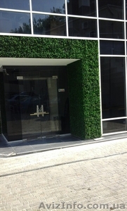 Алюминиевые фасады,  зимние сады,  перегородки,  басейны,  окна,  двери,   витрины 