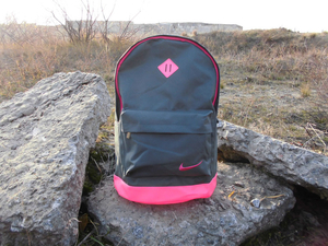 Рюкзак Nike с кожаным дном  - <ro>Изображение</ro><ru>Изображение</ru> #1, <ru>Объявление</ru> #1658131